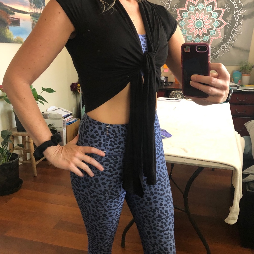 Angle wing blinged shawl - Picture 10 of 10
